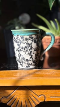 Image 2 of Skull mug 16