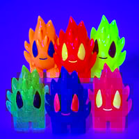 Image 3 of DCon Fluorescences Spark 2025