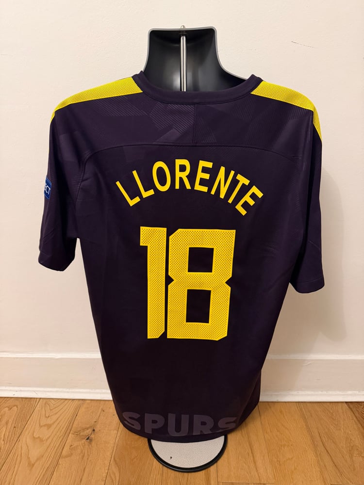 Image of PRE ORDER: Tottenham Hotspur “LLORENTE 18” 2017/18 Third Shirt + UCL patches (XL)