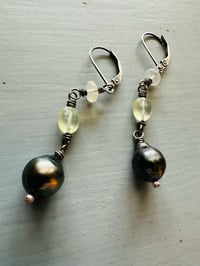 Image 16 of Tahitian pearl and opal earrings