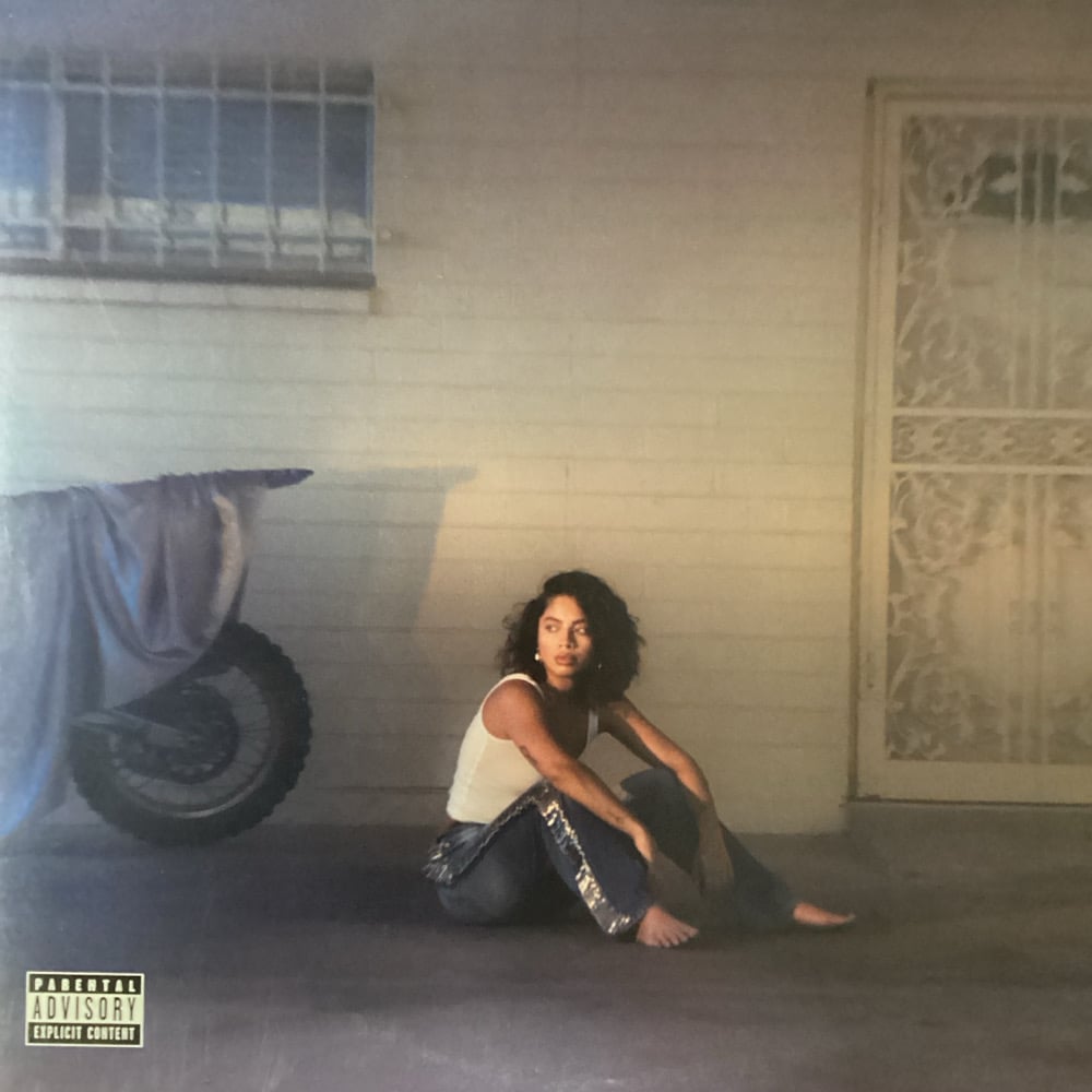 Kiana Lede - Kiki