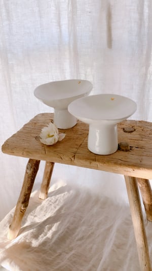 Image of Petite coupelle sur pied