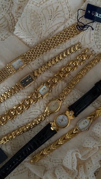 Image 8 of Vintage Black Dial Dainty Gold SEIKO 