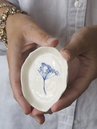 Image 1 of Bumble Bee Ring Dish