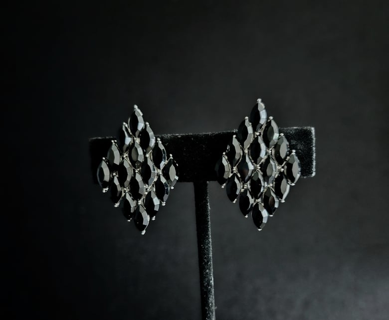 Image of Black Raindrop Clip-On Earrings 