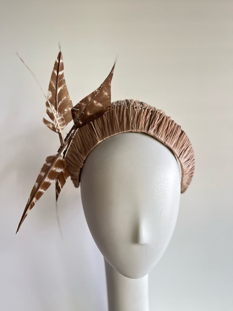 Image of Latte raffia crown w feathers