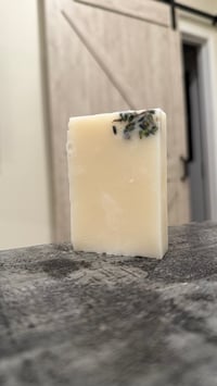 Image 3 of Mistletoe Glow Body Bar LE