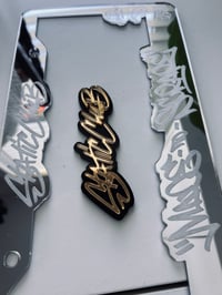 Image 1 of Static Car Badge