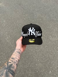 Image 2 of BLACK AND WHITE SCRIPT NEW YORK YANKEES CUSTOM FITTED CAP
