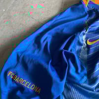 Image 2 of FC BARCELONA x NIKE T90 FOOTBALL JERSEY