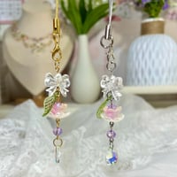 Image 1 of Amélie Charm