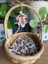 Image 5 of Autumn text leaf and a leaf. Set of 2.