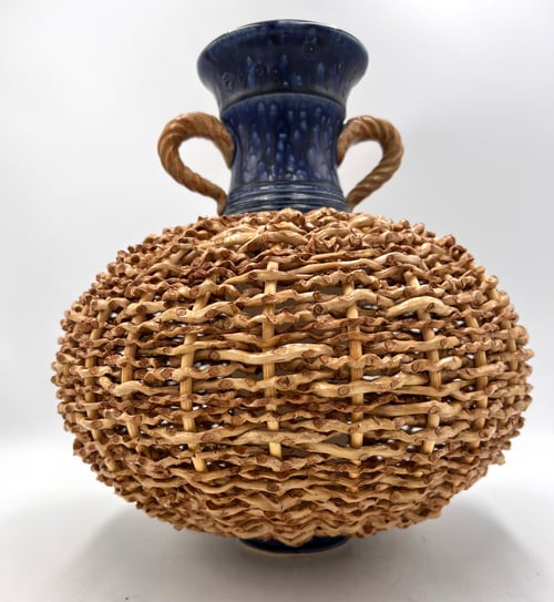 Image of Classic palm vase
