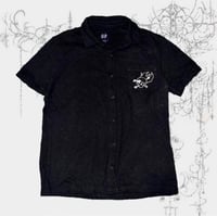 Image 1 of (s) 1of1 gap button up 