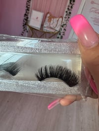 Image 5 of Double stacked lashes (Ella) 