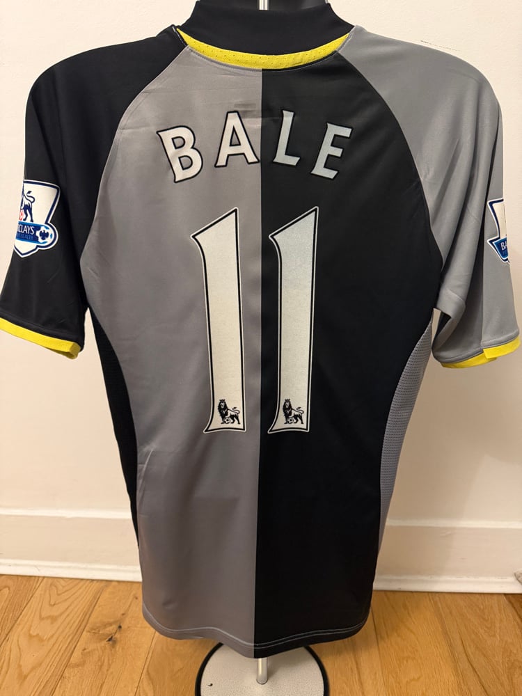 Image of Tottenham Hotspur “BALE 11” 2012/13 Third Shirt + PL patches   (M)