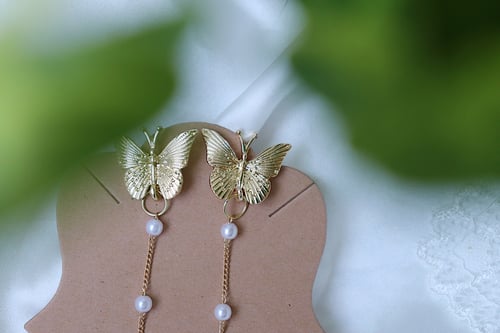 Image of Butterfly Drop Earrings 
