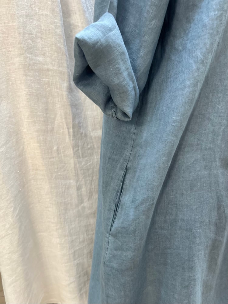 Image of -30% ***Robe En Lin Daphné Bleu Jean's Clair  31.50€ au lieu de 45€