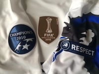 Image 5 of Inter Milan 10/11 Retro Home Jersey