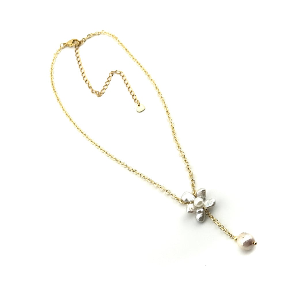 Image of Pearl Petals Necklace