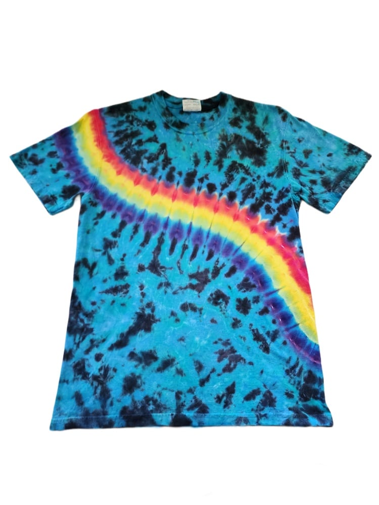 Image of Small wiggle rainbow shirt