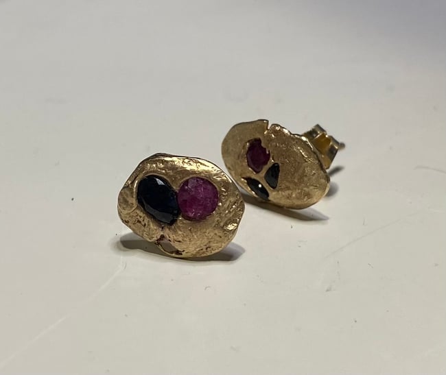 Gold embedded studs