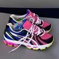 Image 1 of 2 sizes: us8.5/40eu, us9.5/W11/eu43.5