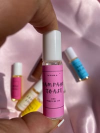 Image 7 of Mini Perfume oils