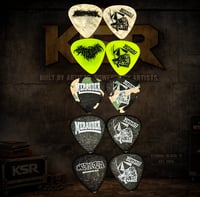 Merauder Bass Picks Gabe "BIGGZ" Saldivar