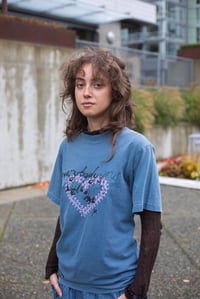 Image 4 of EVERYBODY’S WELCOME SS BLUE SCREEN PRINTED TEE