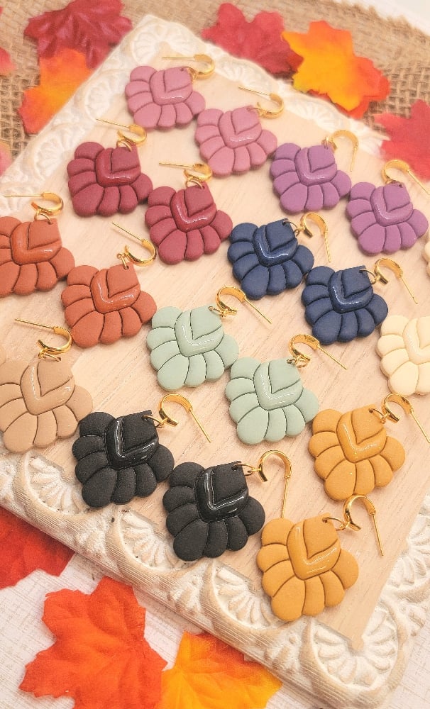 Image of The Vera Dangle