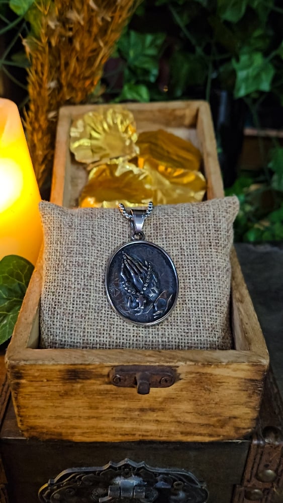 👑The Armored Kingdom: Hand of Grace Prayer Necklace