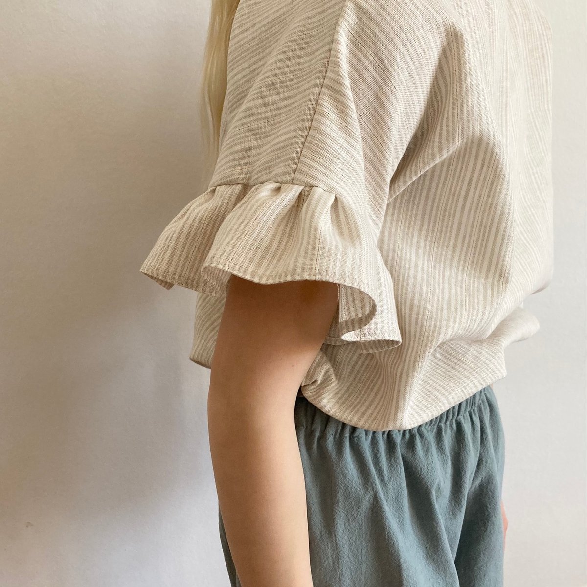 Jonna Blouse- cream linen with golden lurex