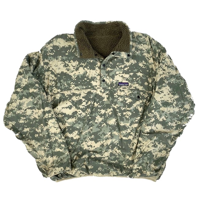 Camo sales patagonia fleece