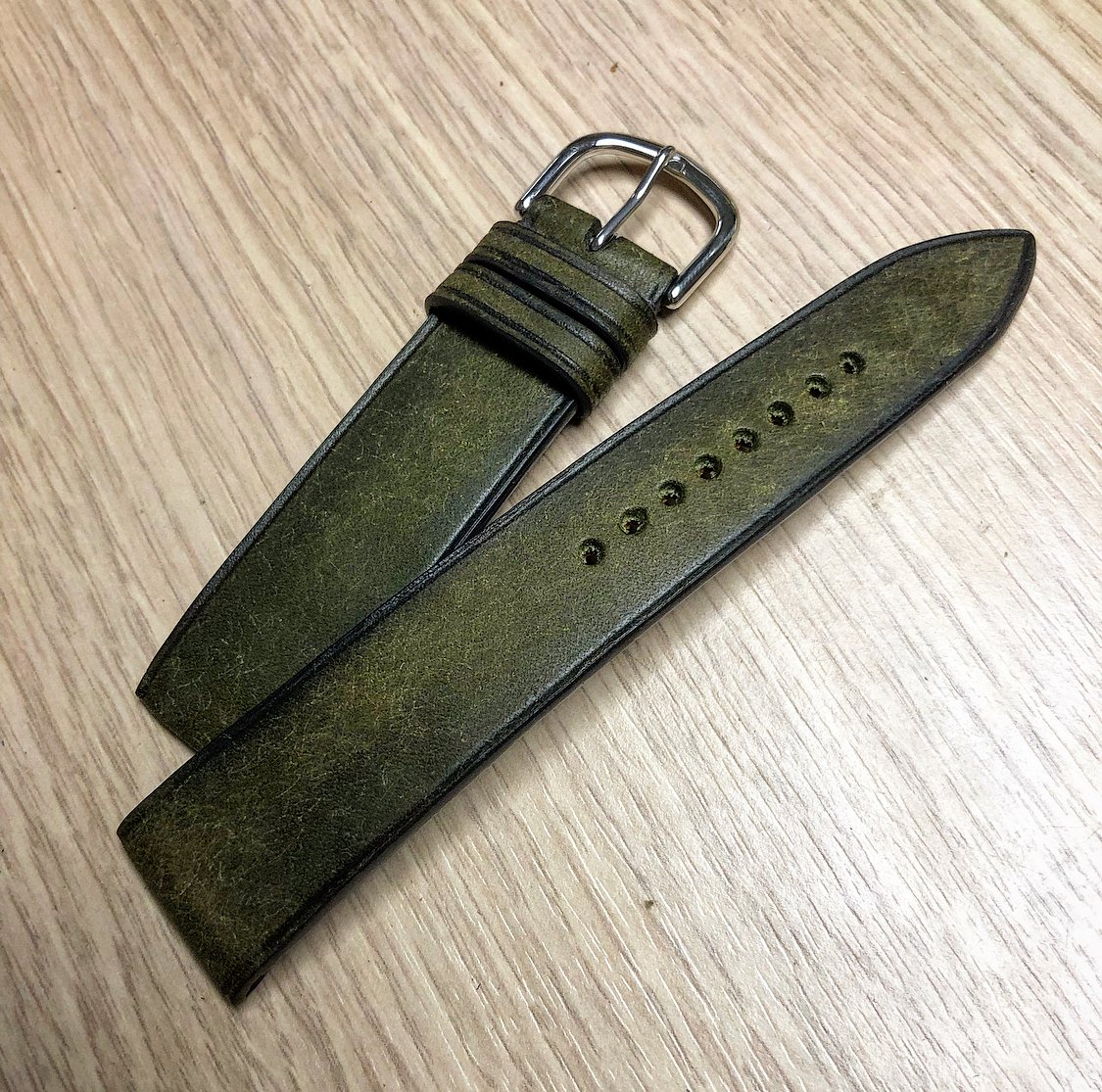 Image of Vintage olive green calfskin watch strap