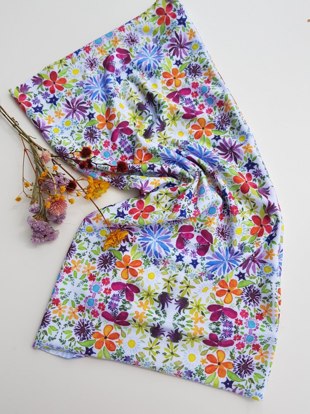 Image of Secret Garden Neckwarmer 