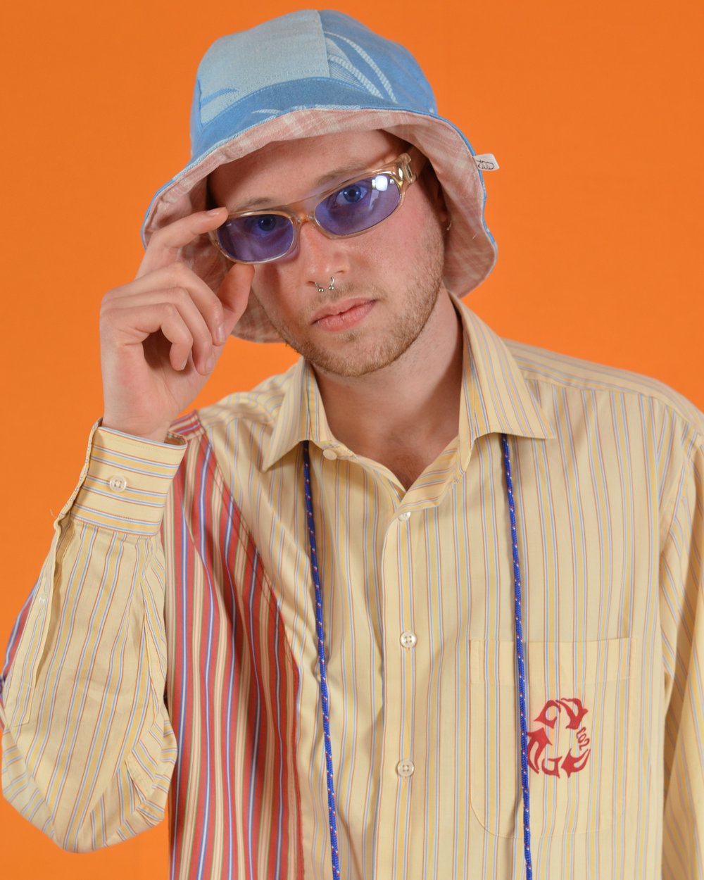 Image of Gorro Cloche reversible.