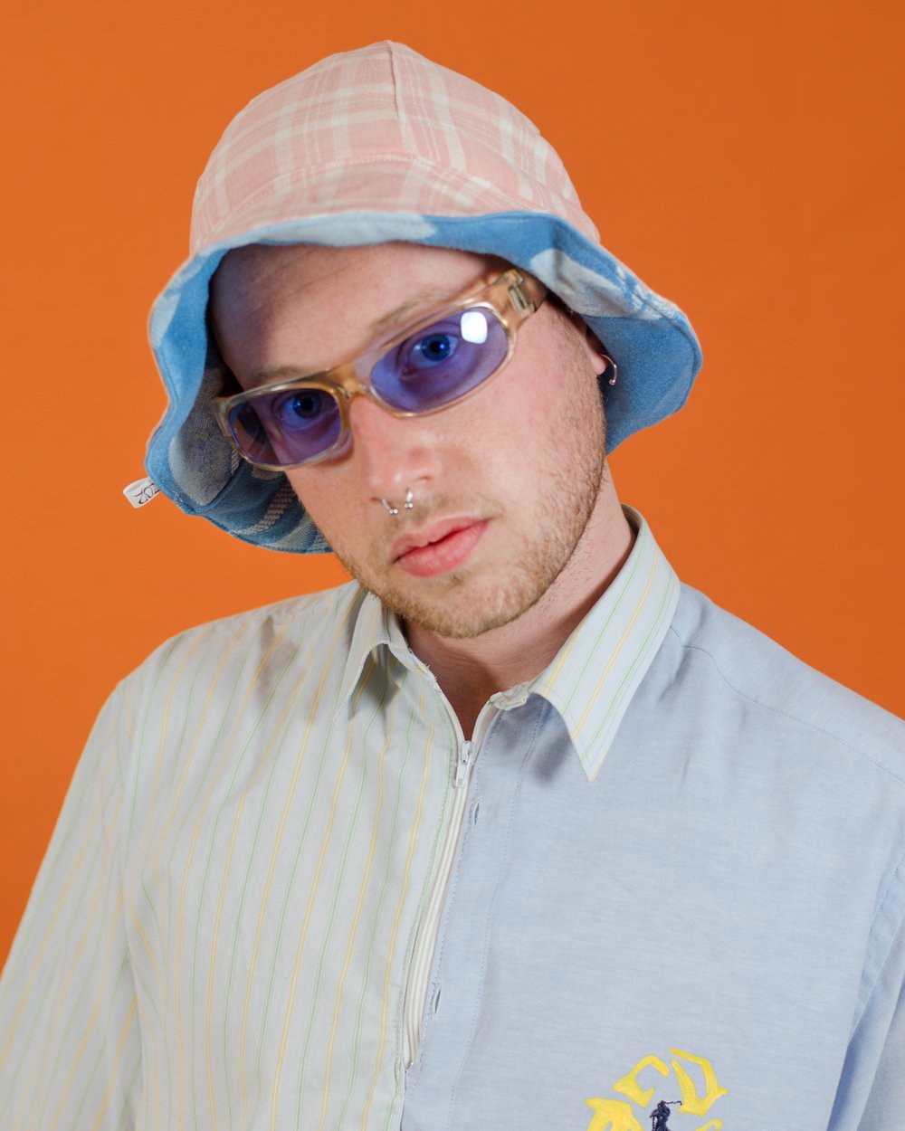 Image of Gorro Cloche reversible.