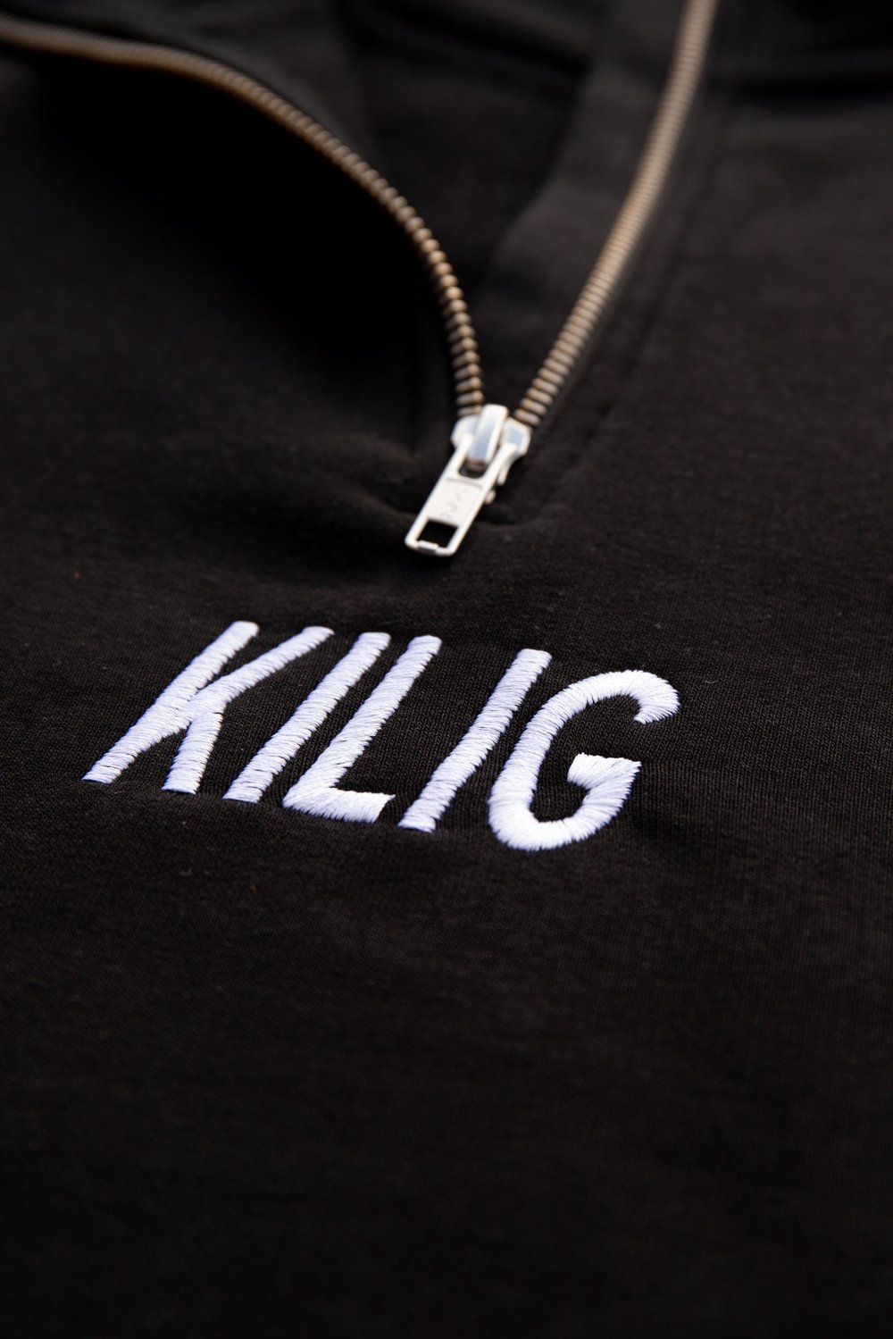 Image of RAID YOUR CITY HALF ZIP NOIR