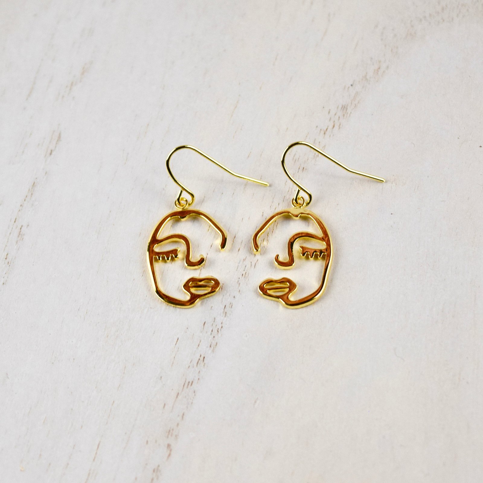 Buy DoubleNine Hollow Face Earrings Abstract Dangle Earrings Minimalist Gold  Silver Jewelry Accessories for Women Girls Gift for Her (silver) at  Amazon.in