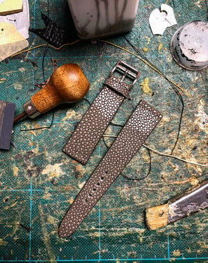 Image of Taupe Stingray classic watch strap