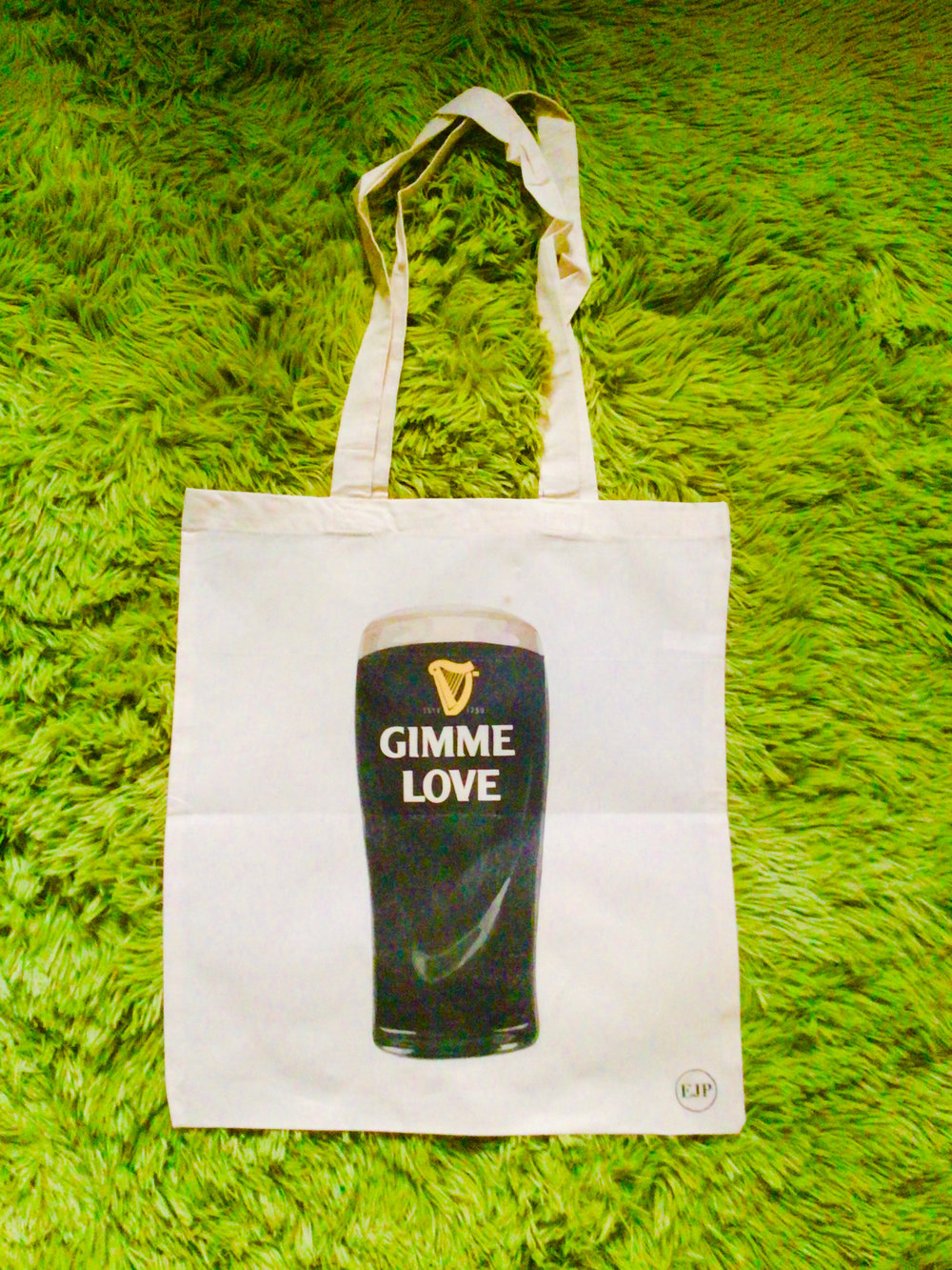 Image of Gimme love totebag 