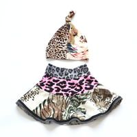 Image 1 of animal print wild baby girl newborn gift set 1/2/3 interlock knot hat baby shower courtneycourtney
