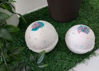 Image 1 of Epsom Salt Delight Bath Bomb (With Essential Oils)