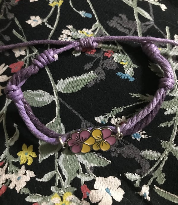 Image of Cute flower friendship bracelet 