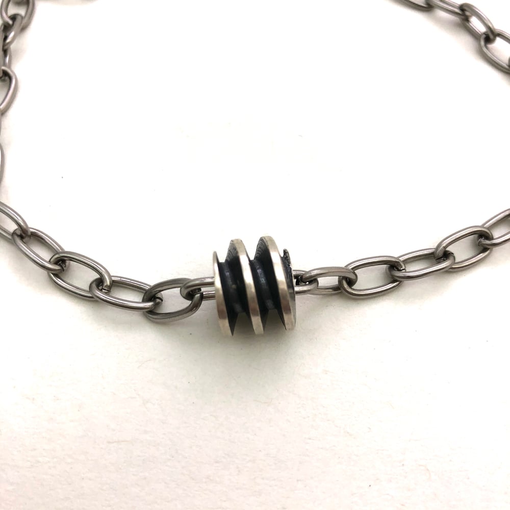 Image of Worm screw necklace 