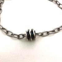 Image 3 of Worm screw necklace