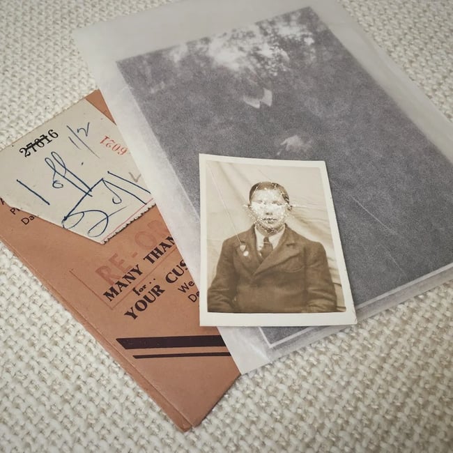 Hotel Neon - Context