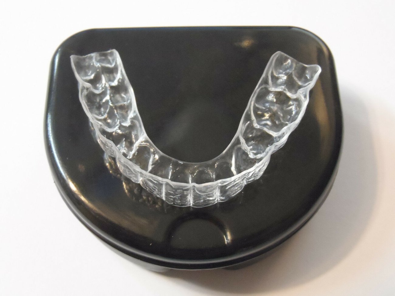 1 Single Crystal Clear Essix Plus Retainer QualityDentalLab 1 single crystal clear essix plus retainer qualitydentallab