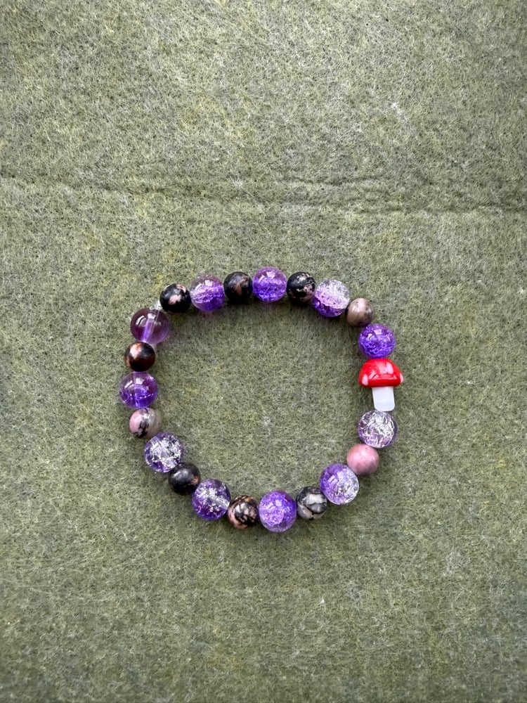 Image of Purple rhodonite mushroom bracelet 💜🍄